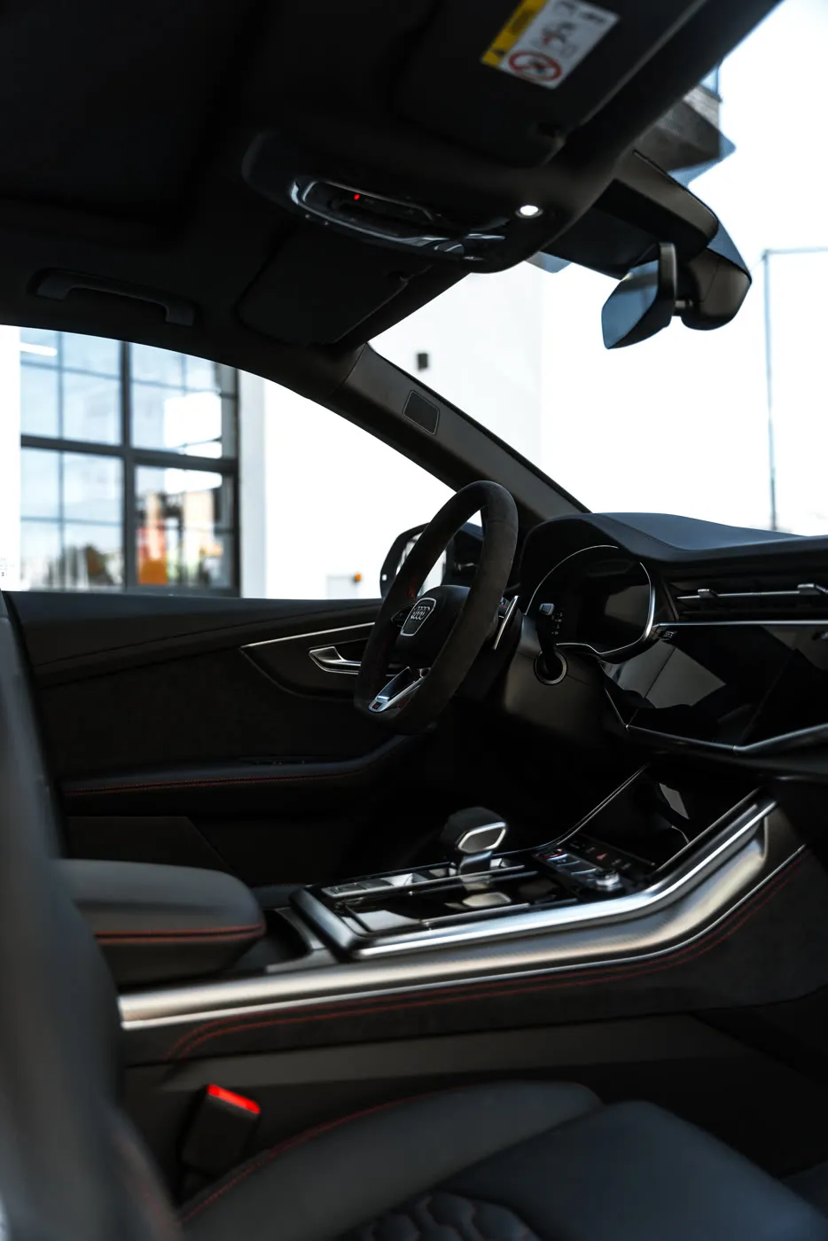AUDI RS Q8 - asset 10