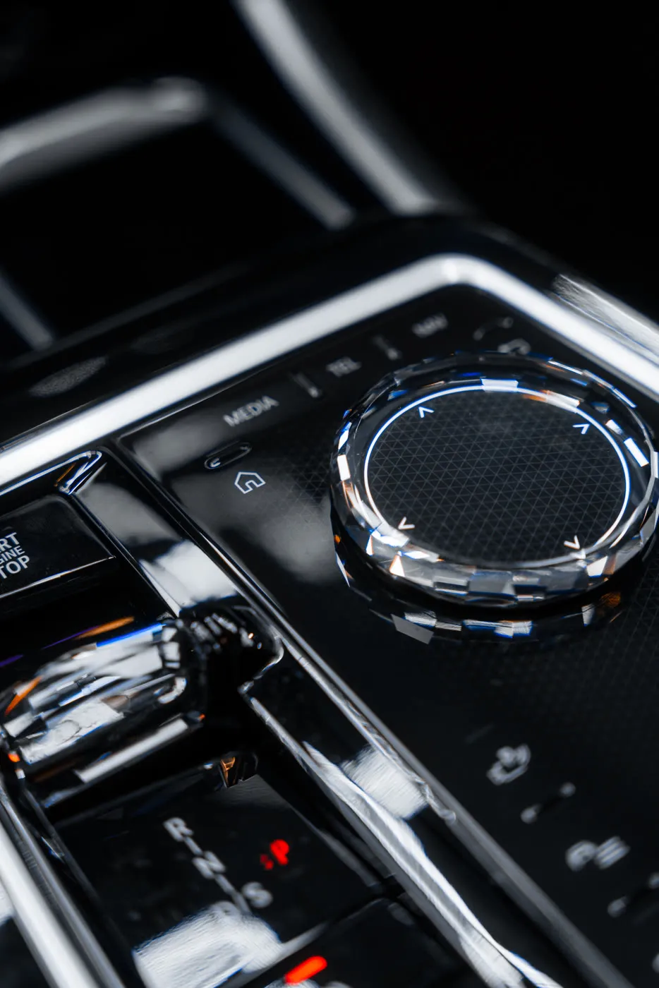 BMW 740d - asset 17
