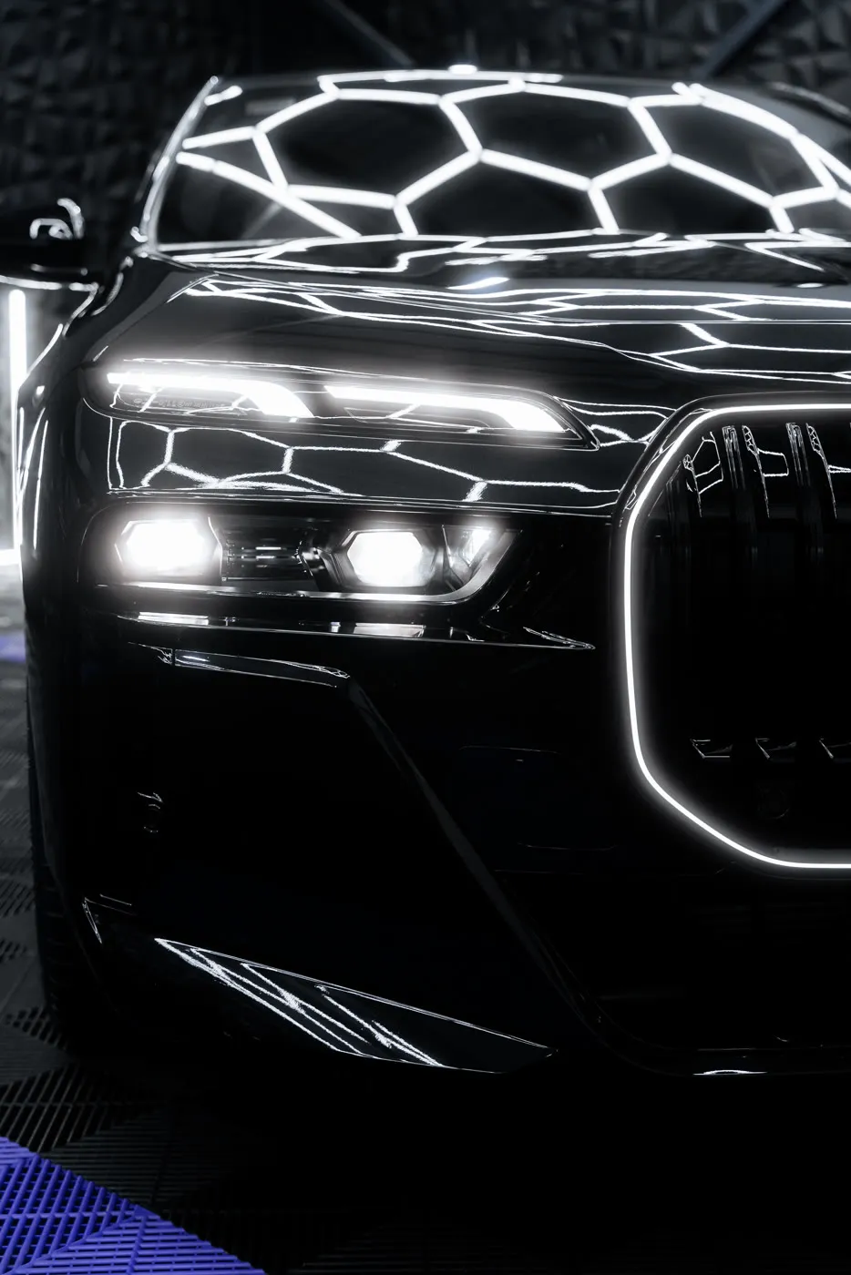 BMW 740d - asset 21