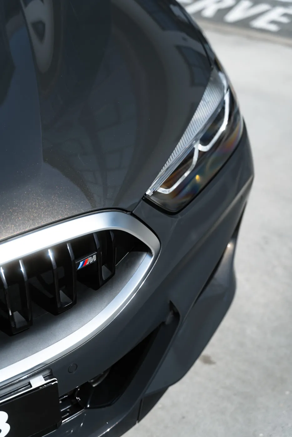 BMW 850i - asset 7