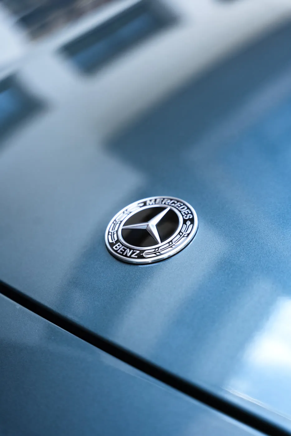 MERCEDES E-CLASS - asset 22